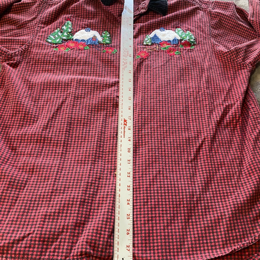Red Checkered Womens Shirt with Embroidery (920) - Picture 9 of 12